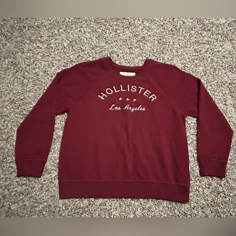 Hollister sweatshirt
